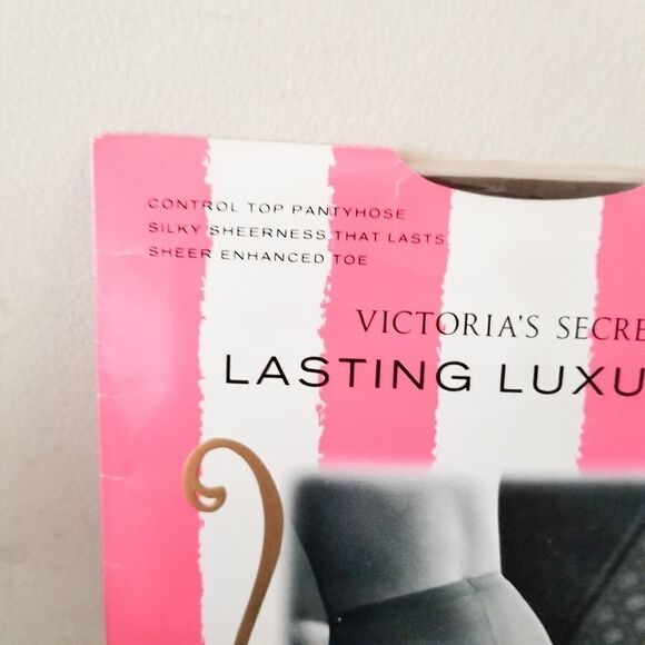 Victoria's Secret lasting luxuries hosiery - Picture 3 of 4